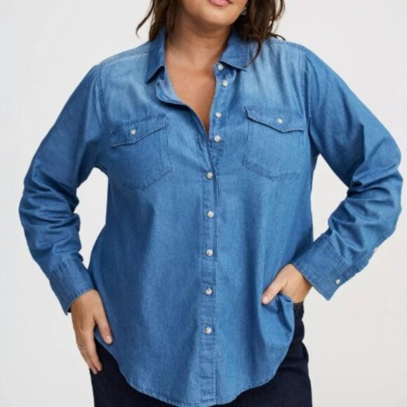 torrid Tops - Torrid Size 1 Lizzie Blue Denim Chambray Long Sleeve Slim Fit Button-Up Shirt